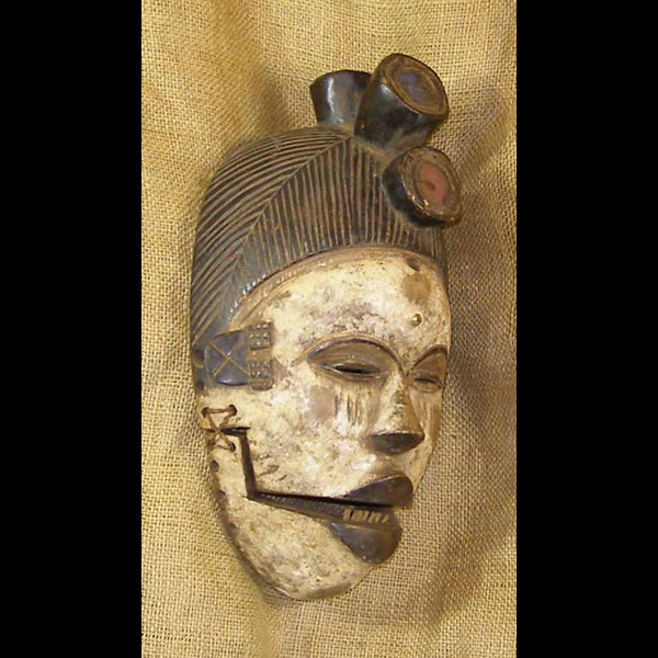 African Bakongo Mask 1 Right Angle