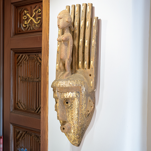 African Bambara mask 45 Left Angle