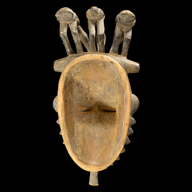 African Baule mask 140 back