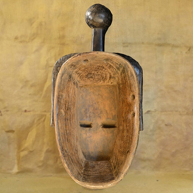 African Baule mask 142 back