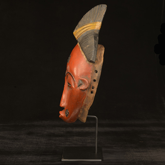 African Baule Mask 126 on display stand left side
