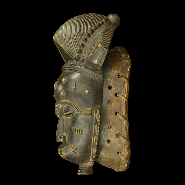 African Baule mask 145 left side
