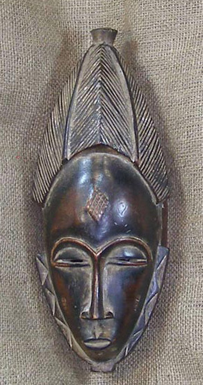 Baule Mask 28 front