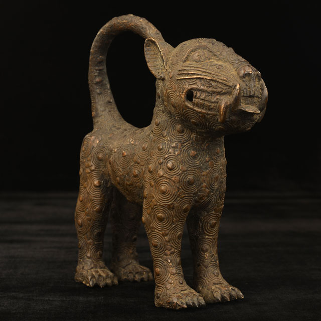 African Benin Bronze royal leopard 39 