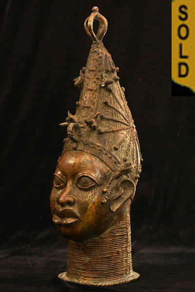Benin Ile-Ife Bronze 35 Left Angle