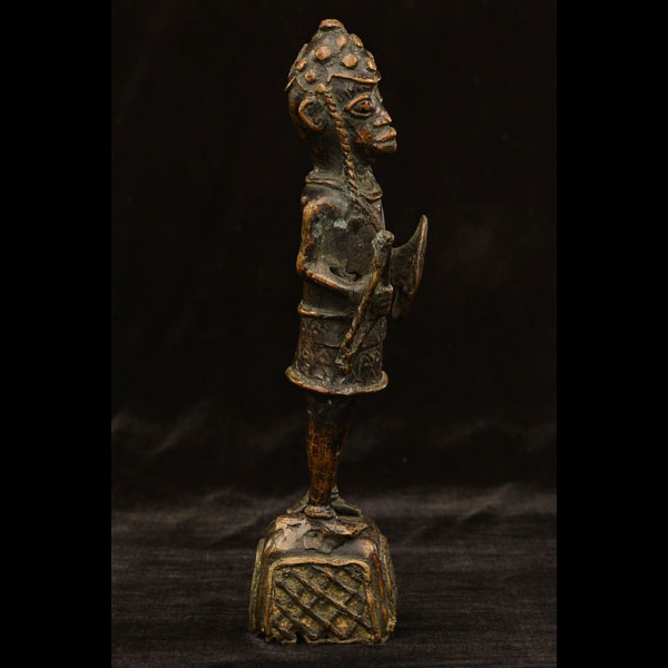 Benin Bronze Statuette 31 Right Side