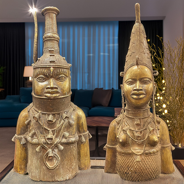 African Benin Bronze Royal King and Queen 61