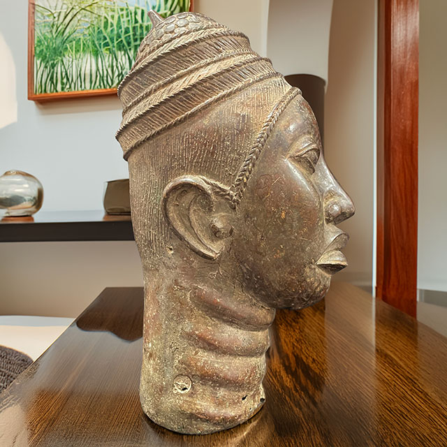 African Benin Ile Ife bronze 64 Right Side