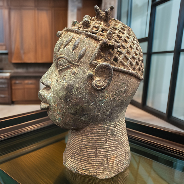 African Benin Ile Ife bronze 70 left side