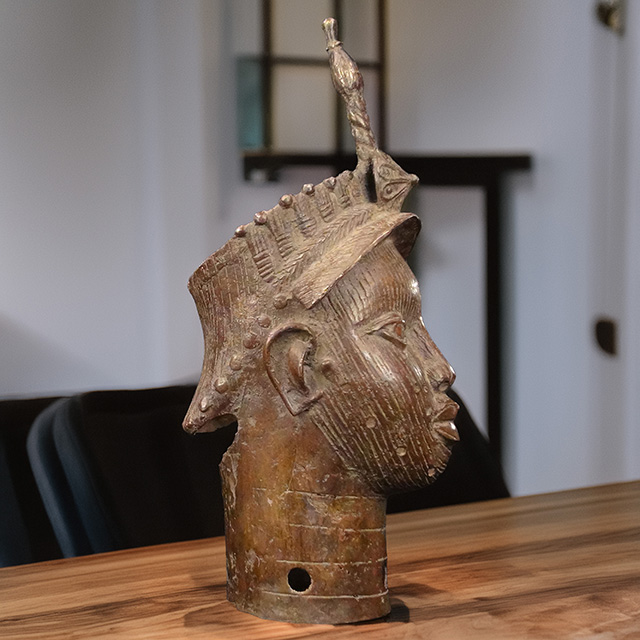 African Benin Ile-Ife bronze 91 Right Side