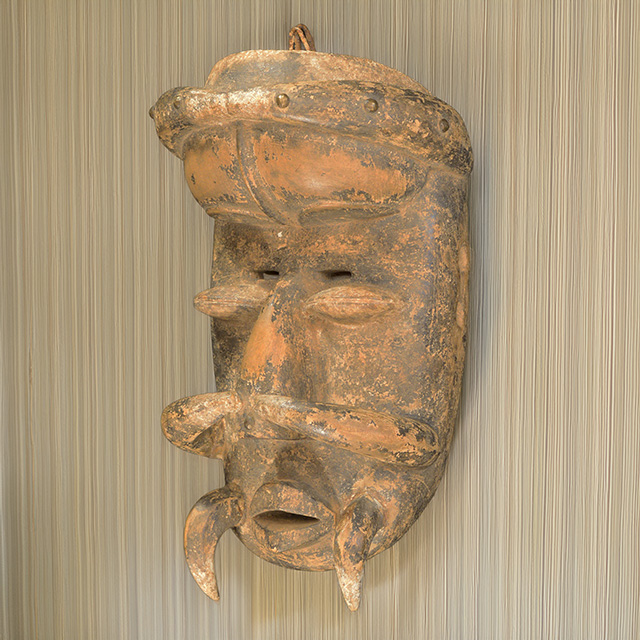 African Bete mask 12 Left Angle