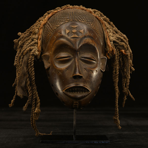 African Chokwe Mask 26 on stand