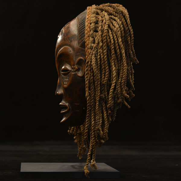 African Chokwe mask left side