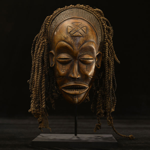 African mask Chokwe tribal art 24