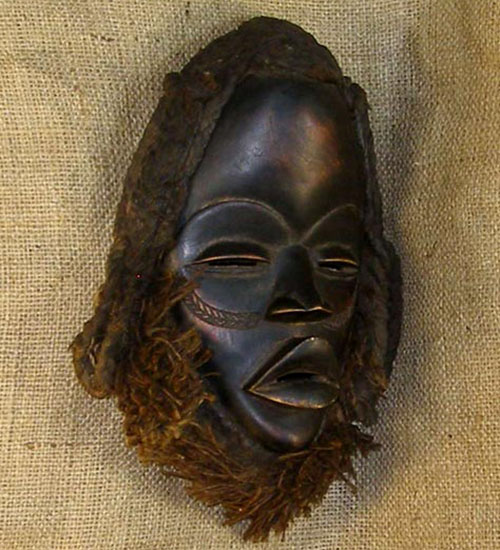 African Dan Mask 36 Right Angle