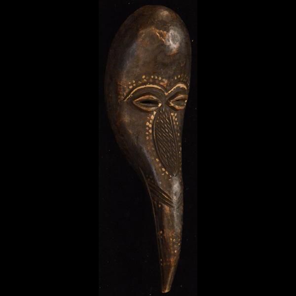 African Dan Mask 40 Right Angle