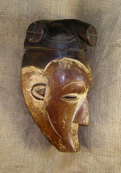 Fang Mask 44 Right Side