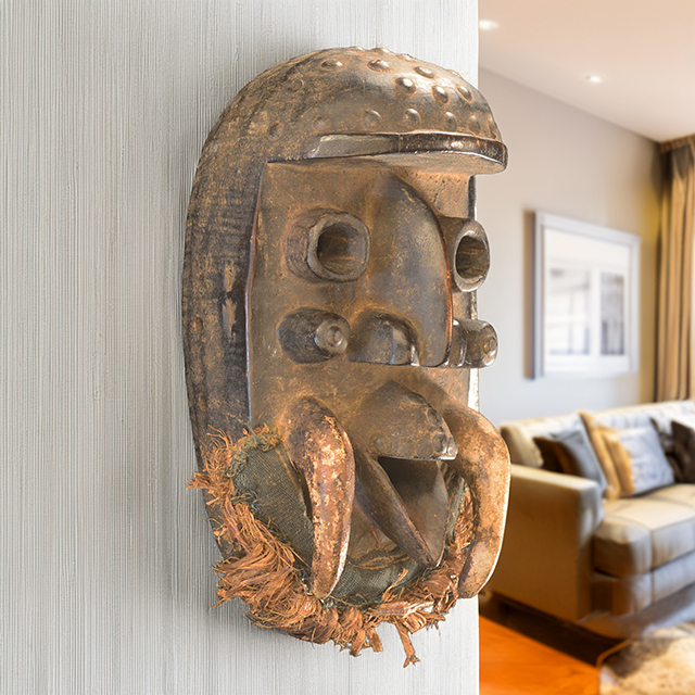 African Grebo mask 61 Right Angle - Click for a more detailed view of this African mask. African Grebo mask 61