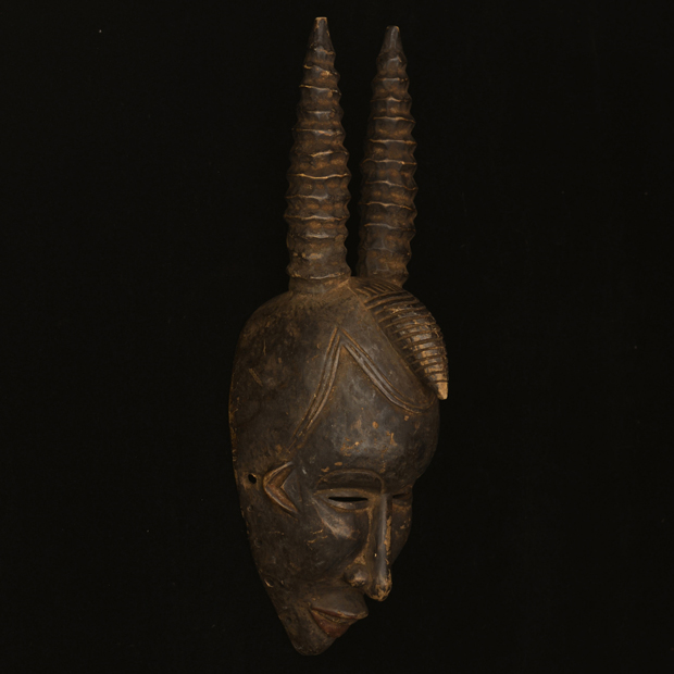 Igbo Mask 1 Right Angle