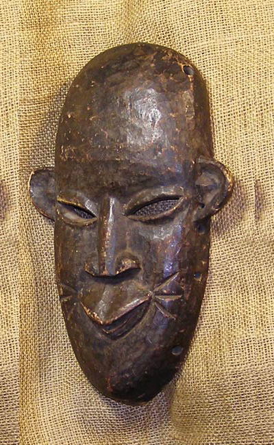Igbo Mask 18 Left Angle