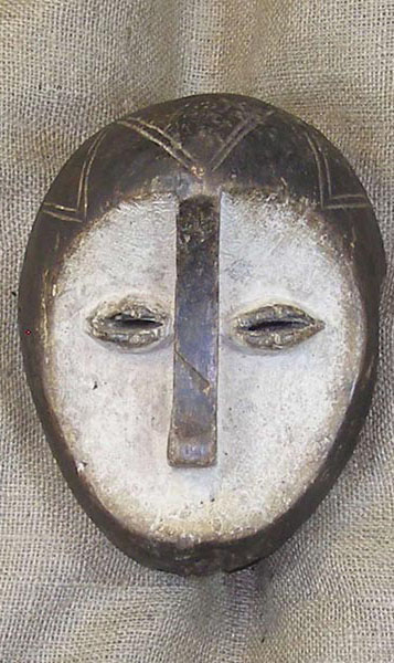 Kwele Mask 15 front