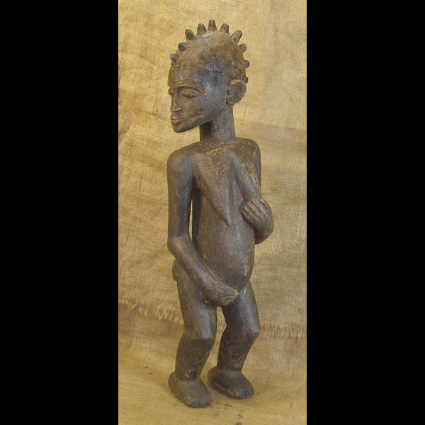 Lobi Statue 2 