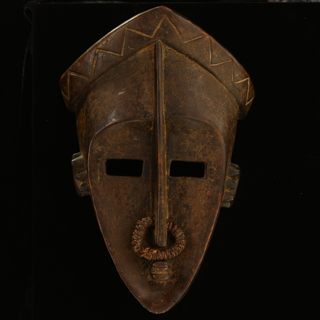 African Lulua Mask