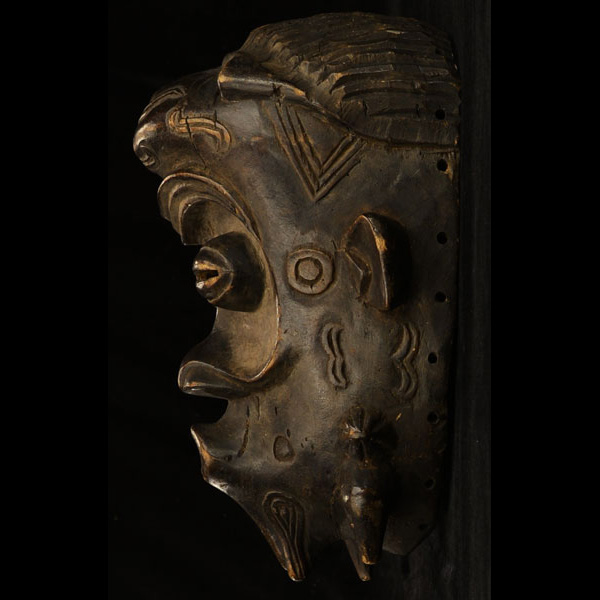 African Lulua Mask 10 Left Side