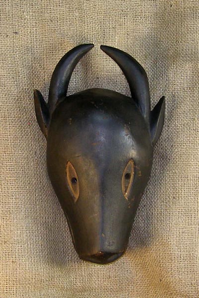 Macoa Mask 1 front