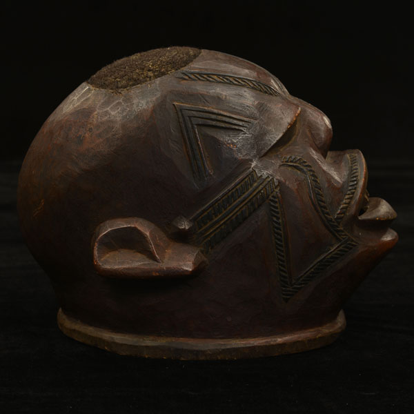 Makonde Lipiko Helmet Mask 5 Right Side