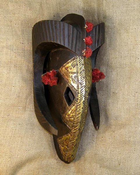 African Marka Mask 27 Right Angle