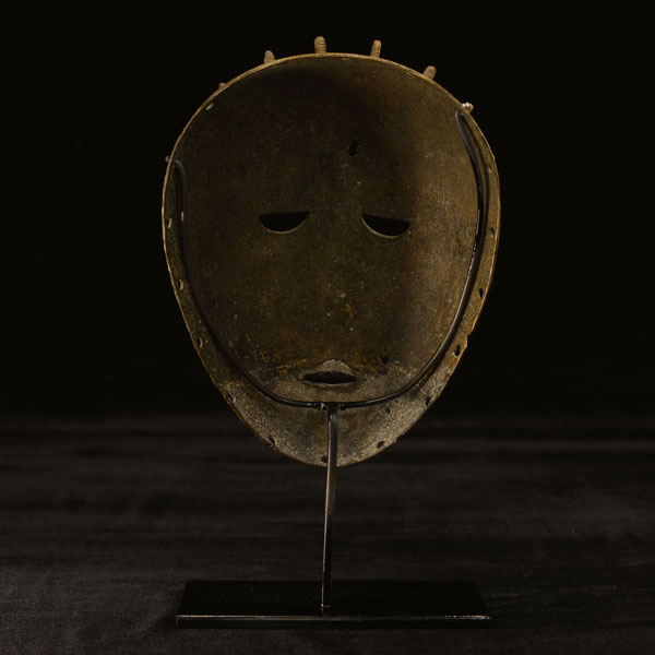 African mask on stand bronze Marka 59 back