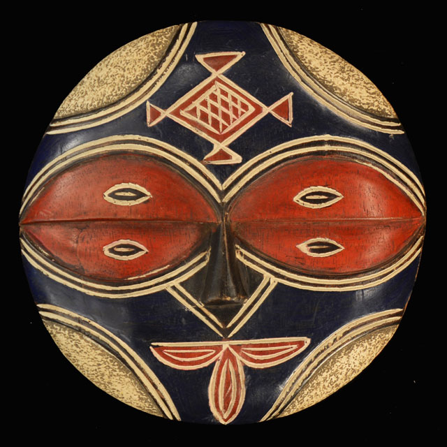 Teke Mask 32 red and blue