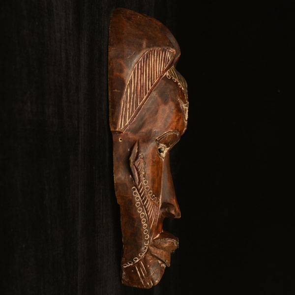 African Tikar mask Right Side