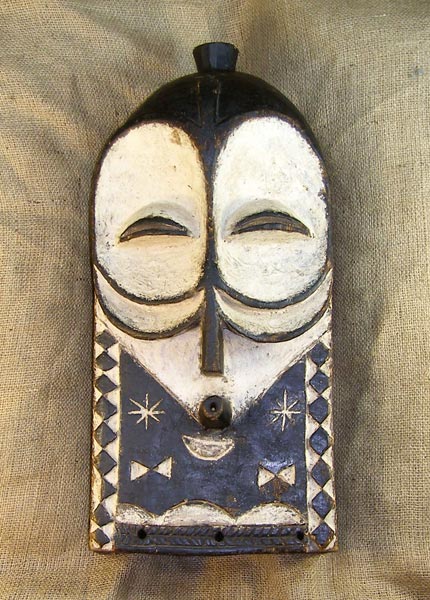 Yaka Mask 9 front