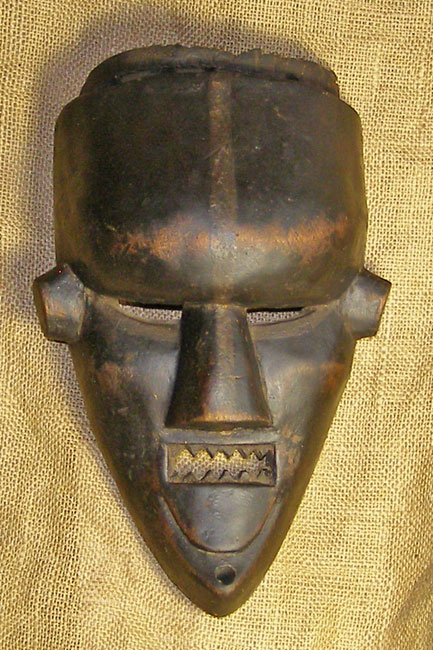 Yaka Mask 1 front