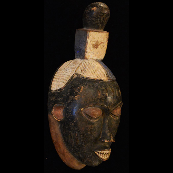 Yoruba Mask 29 Right Angle