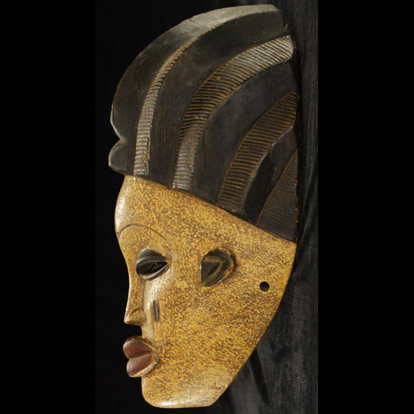 Yoruba Mask 32 left side