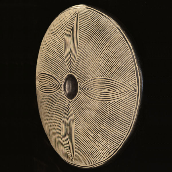 Zulu Shield 18 Left Angle